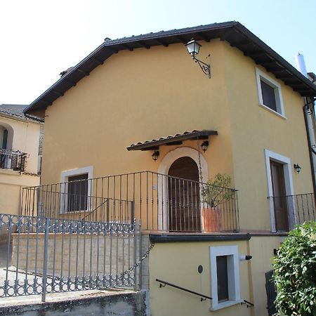 Il Pagliarello Di Villa San Giovanni San Demetrio ne' Vestini Eksteriør billede